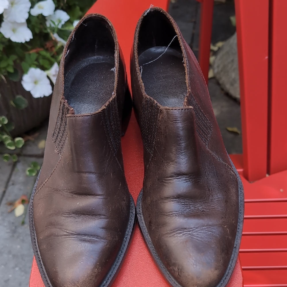 Women's Brown Leather Slip-On Shoes
